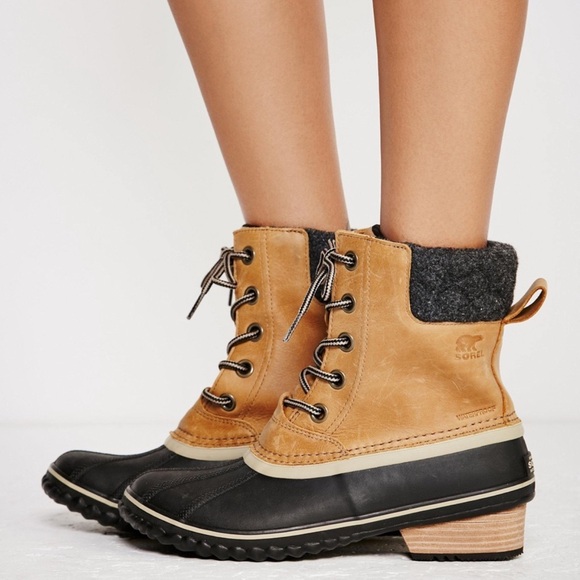 Sorel Shoes - SOREL Slimpack II Lace Waterproof Boots in Elk Black 7.5